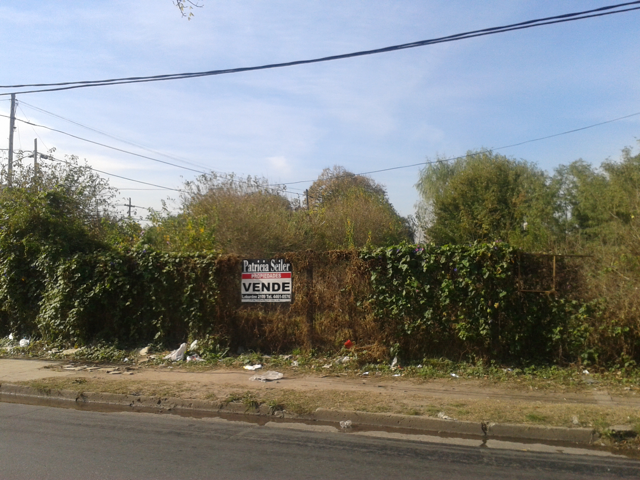 Venta de  Lote Villa Luzuriaga