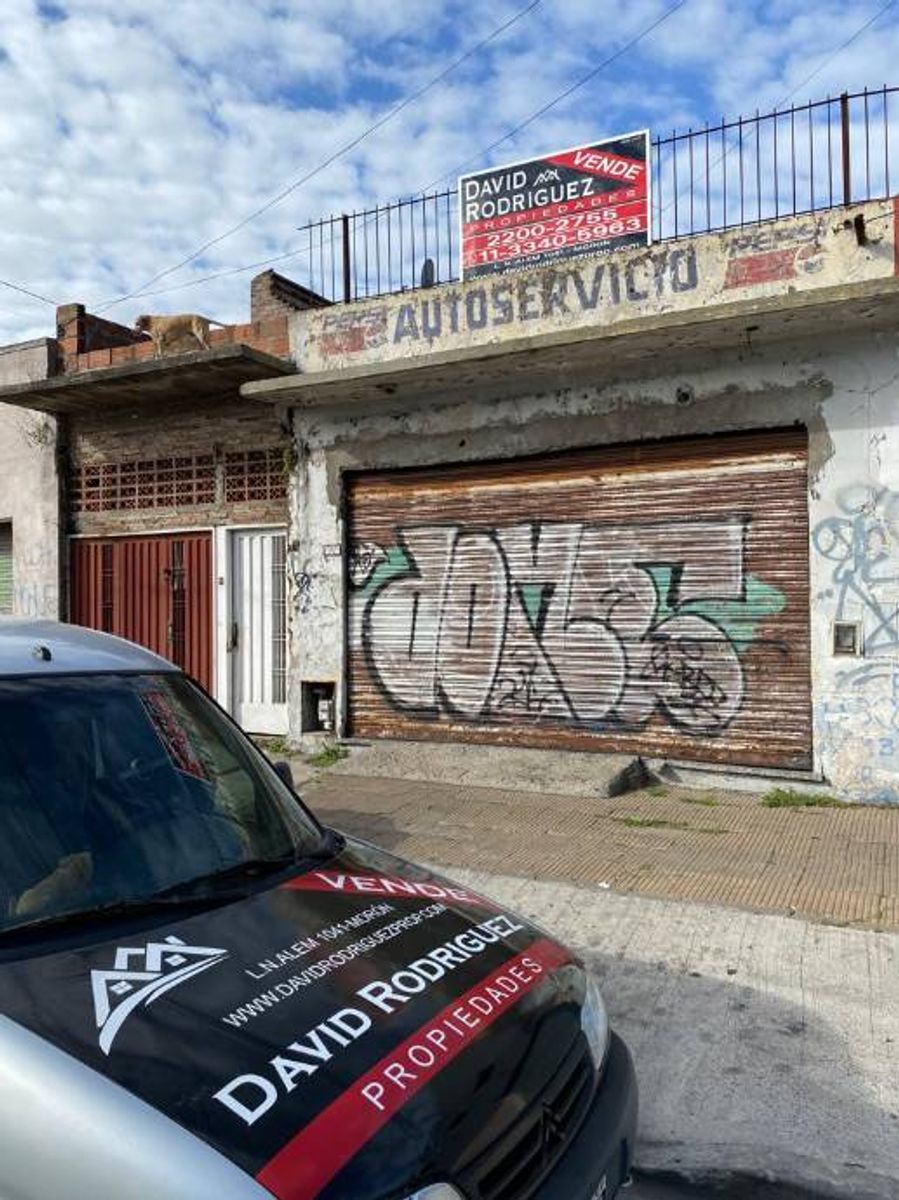 LOCAL PARA DEPOSITO CON VIVIENDA DE 3 AMBIENTES - MORON CENTRO