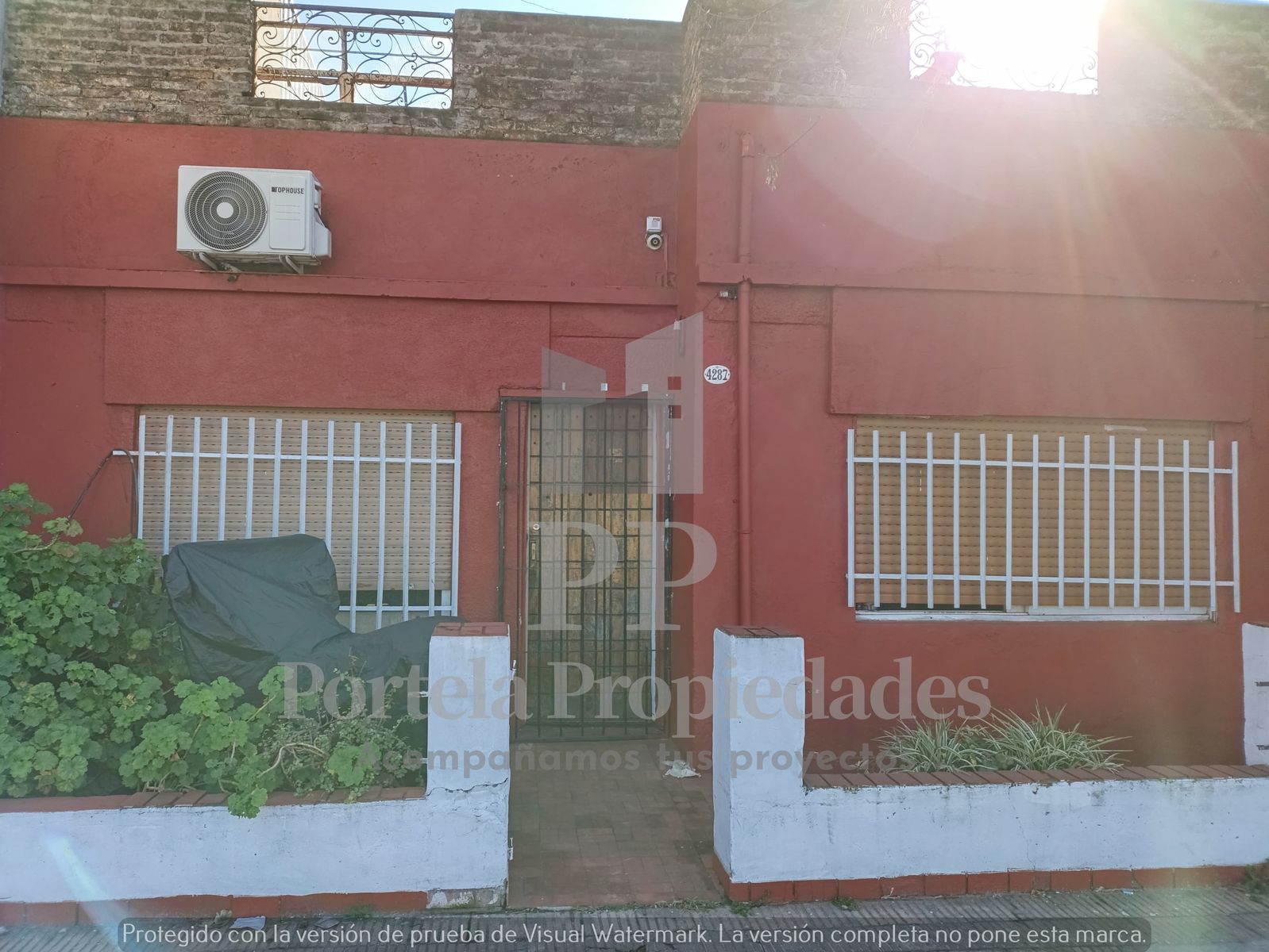 CASA DE   4 AMBIENTES CIUDADELA