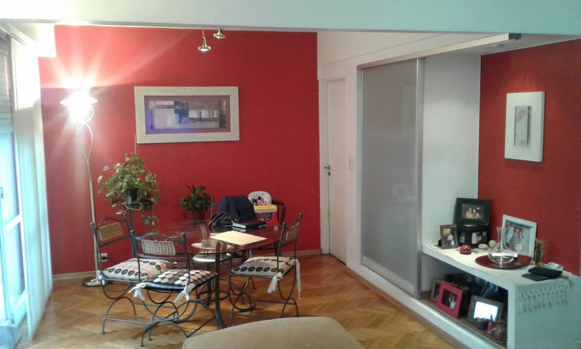 HERMOSO DEPARTAMENTO 3 AMBIENTES AL FRENTE EN RIVADAVIA AL 7100
