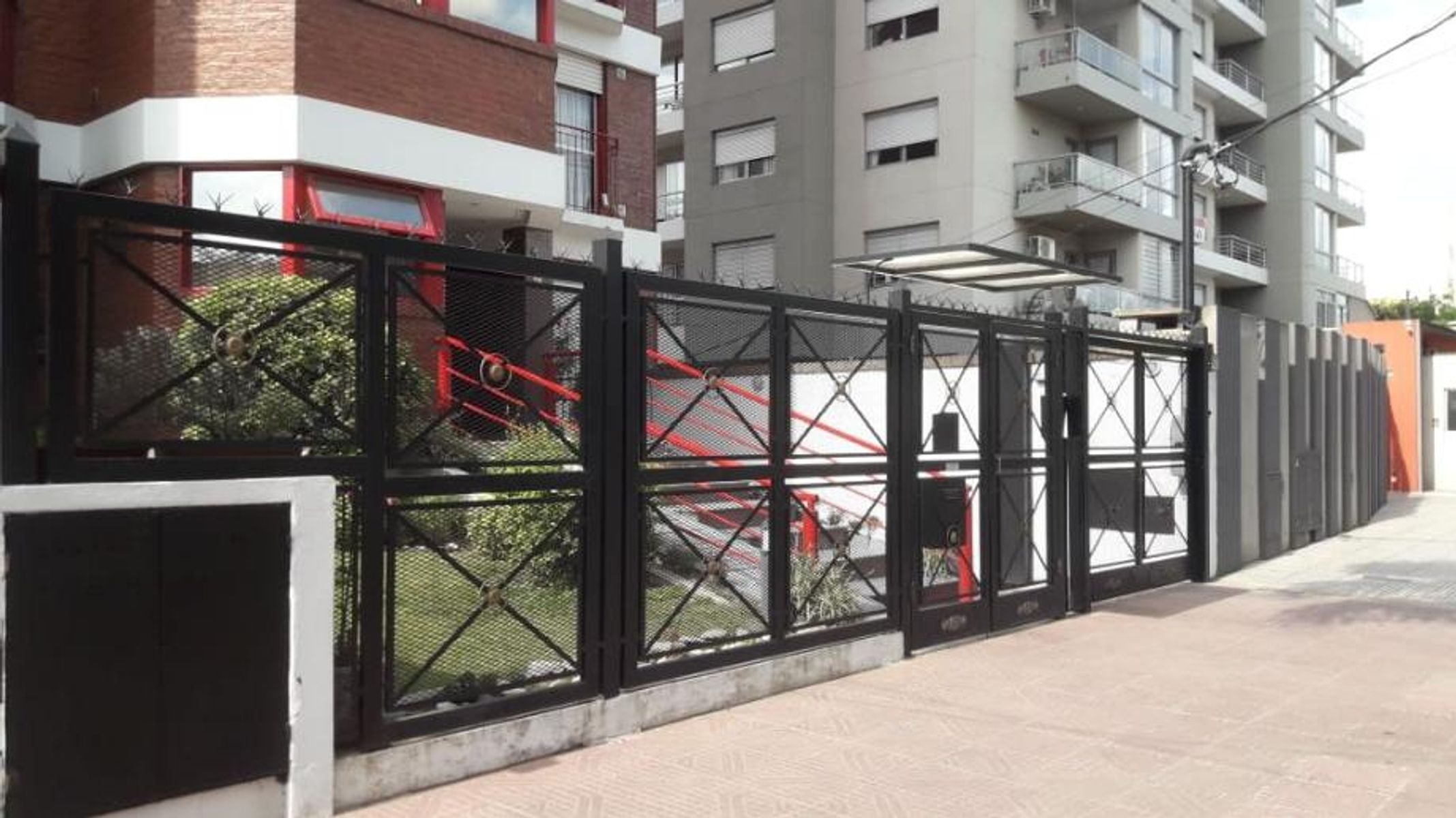 Departamento de 2 ambientes en semipiso-MORON