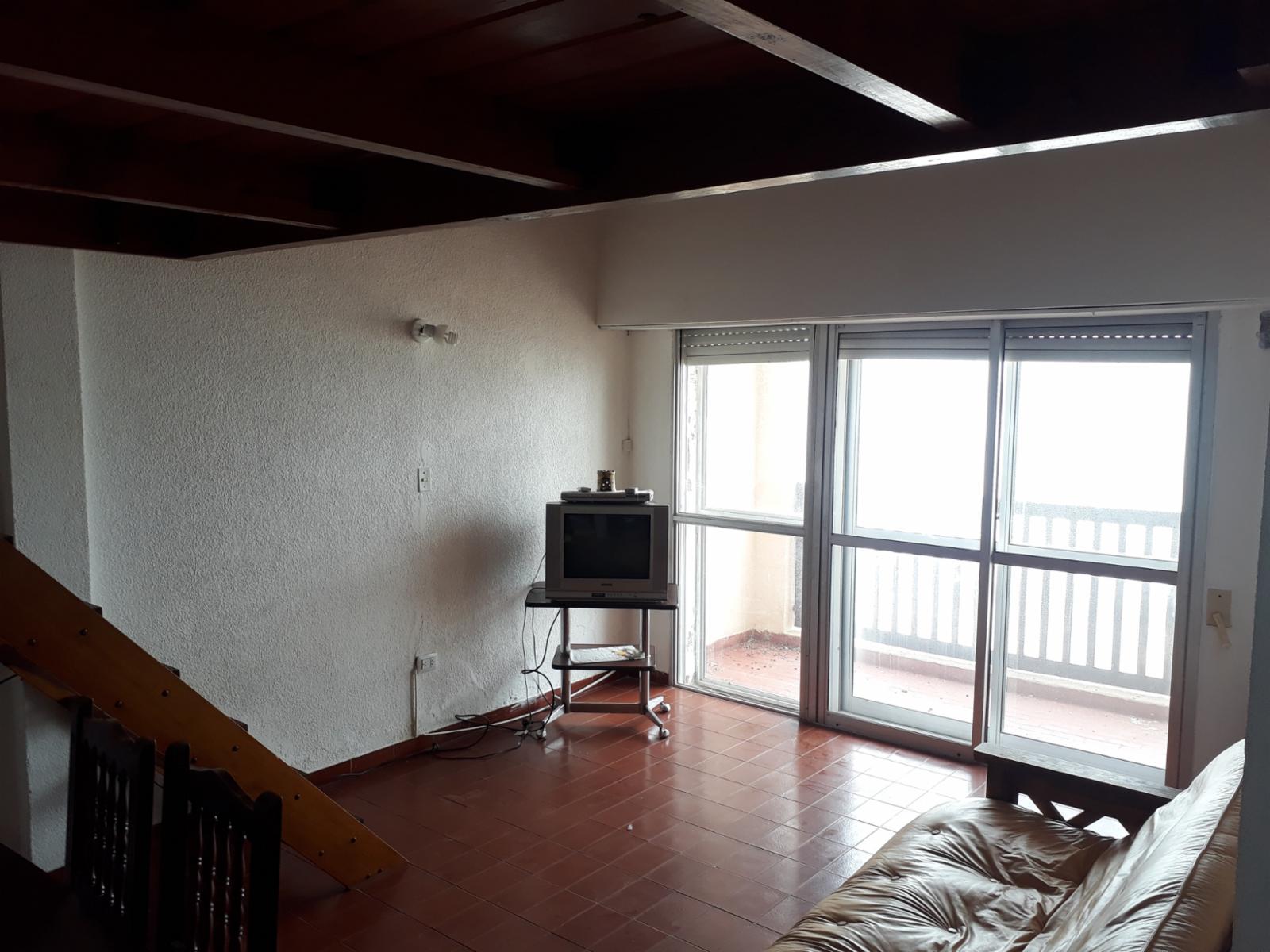 Peron 68 · Monte Hermoso — foto 4