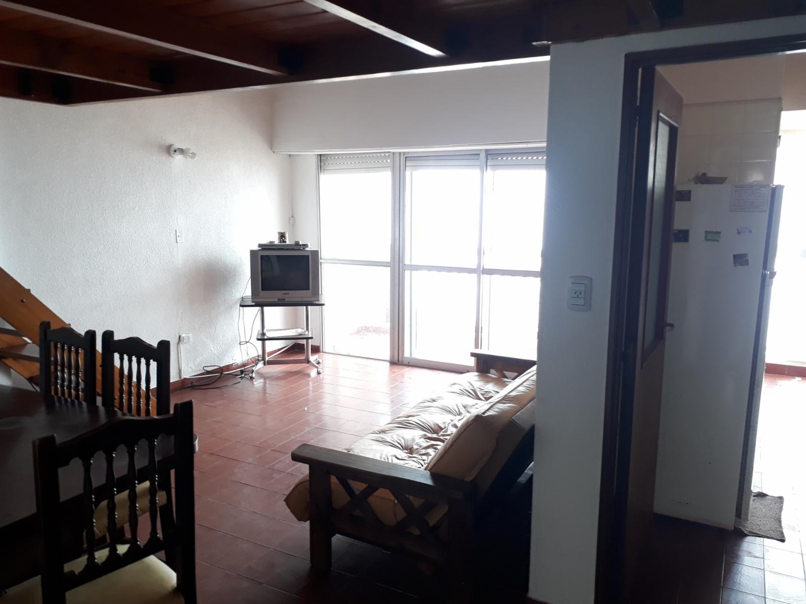 Peron 68 · Monte Hermoso — foto 7