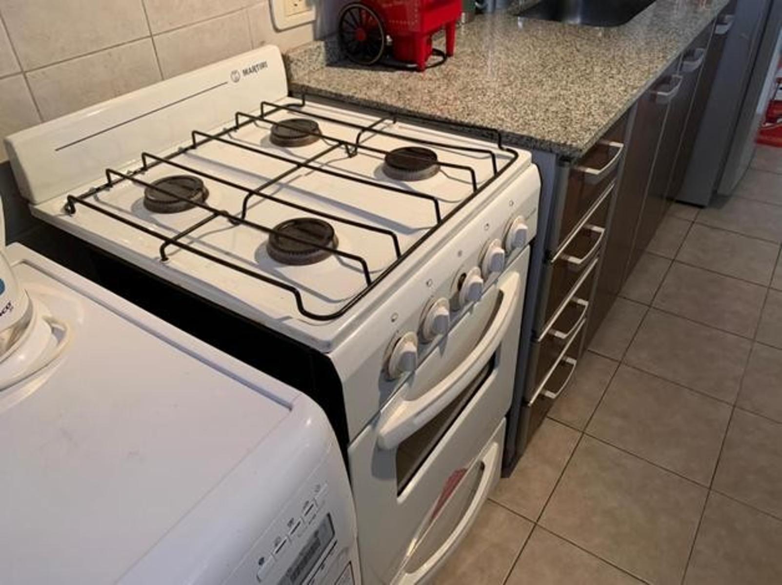 Av. Saenz 1100 · Pompeya — foto 6