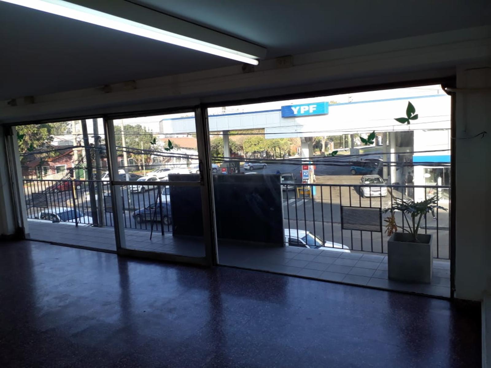 Av. Eva Peron 1480 · Lomas De Zamora — foto 13