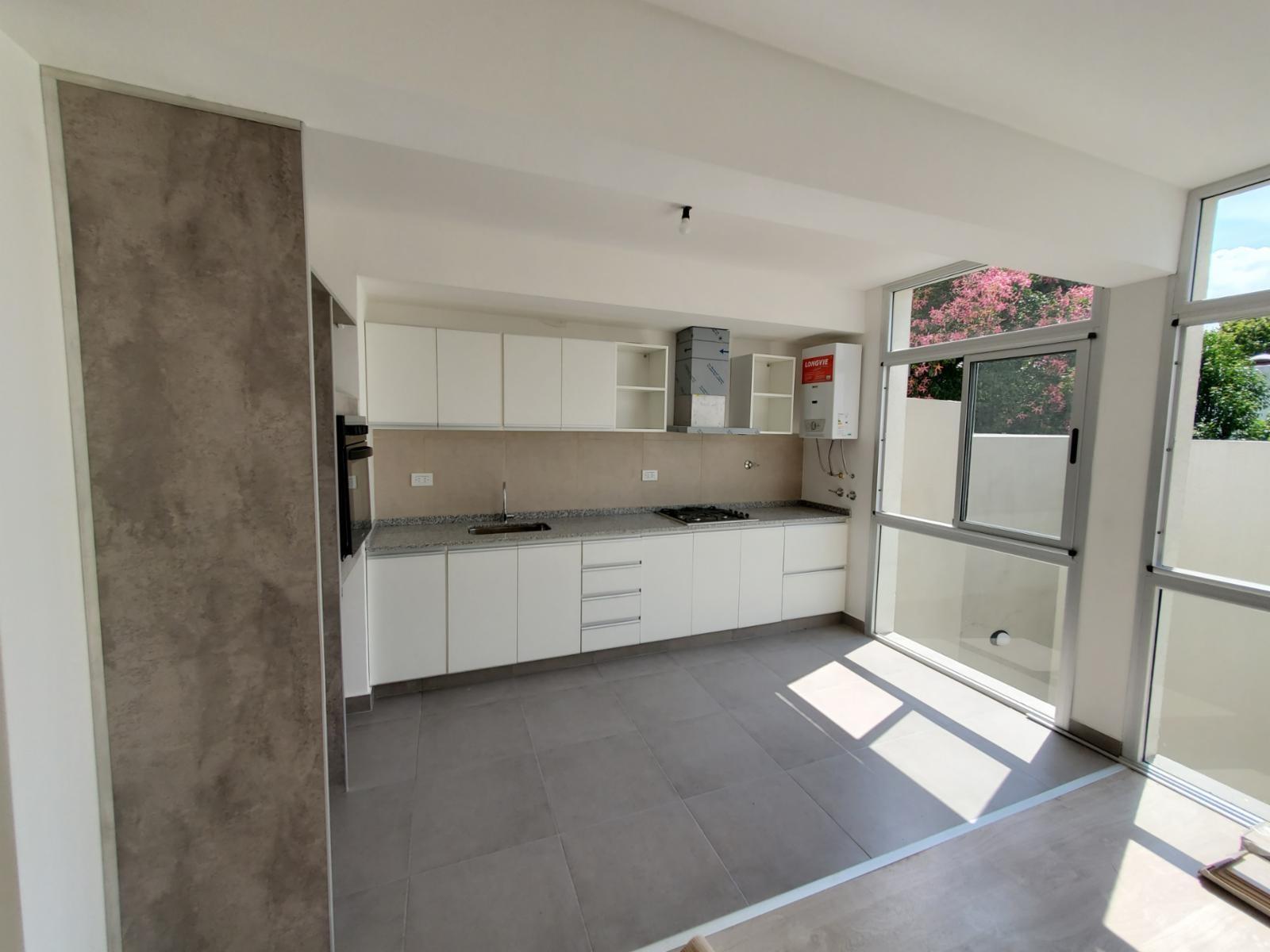 BELAUSTEGUI 4100, · Floresta — foto 3