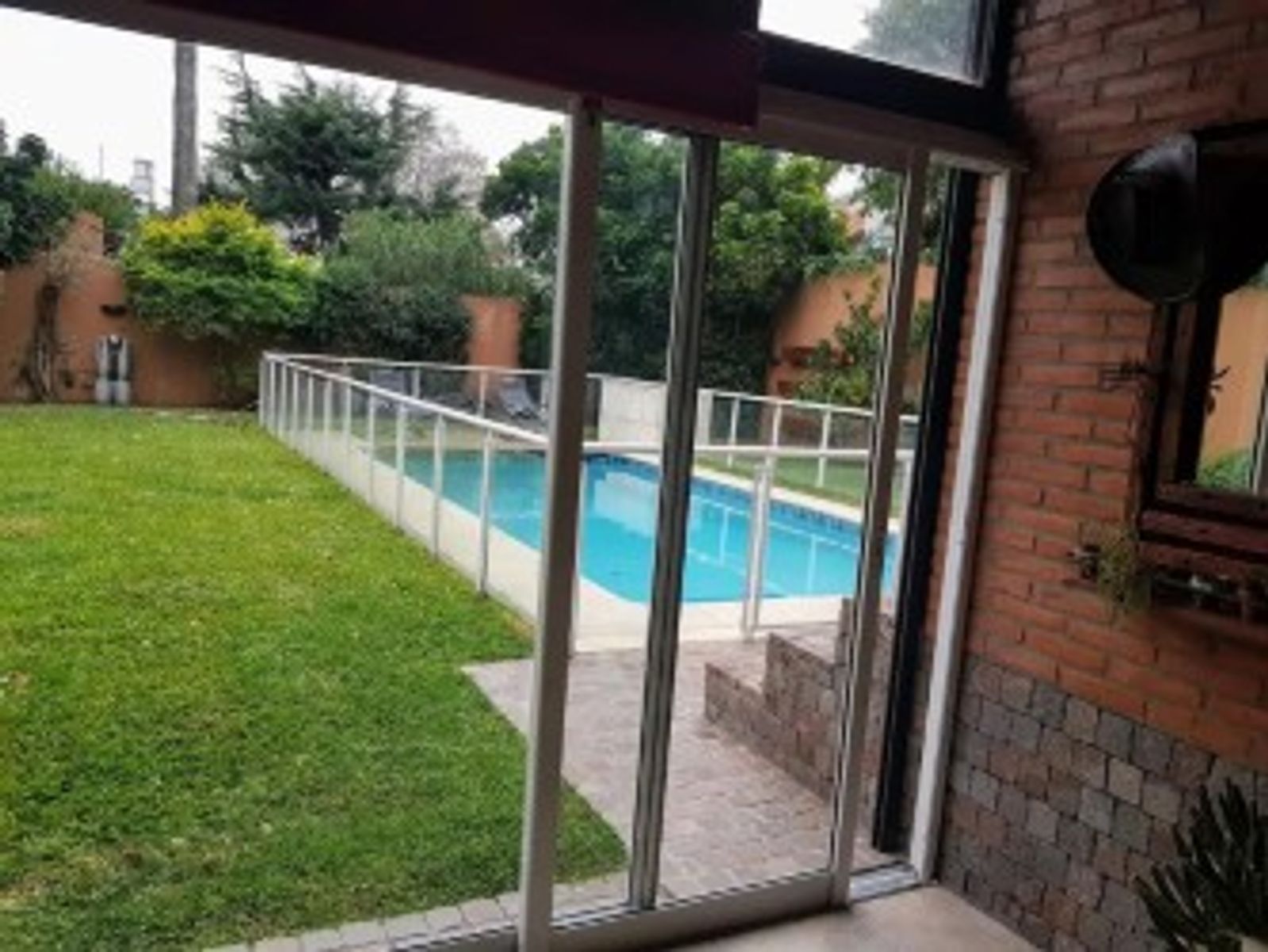 LAS BASES 874 · Morón — foto 20
