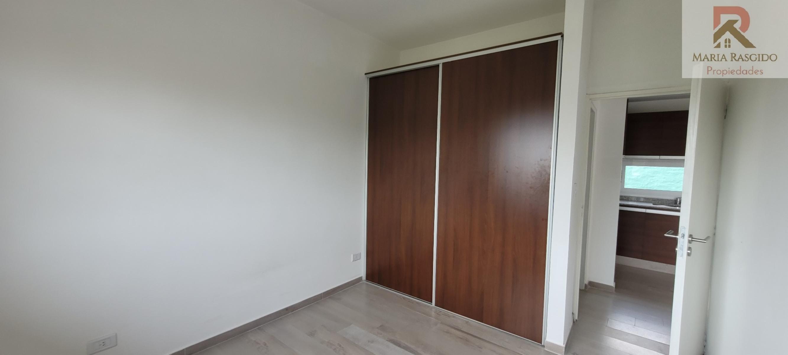 DEAN FUNES 2400 · Morón — foto 6