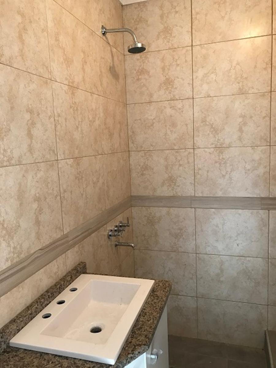 Intendente Corvalan 1470 · Moreno — foto 12
