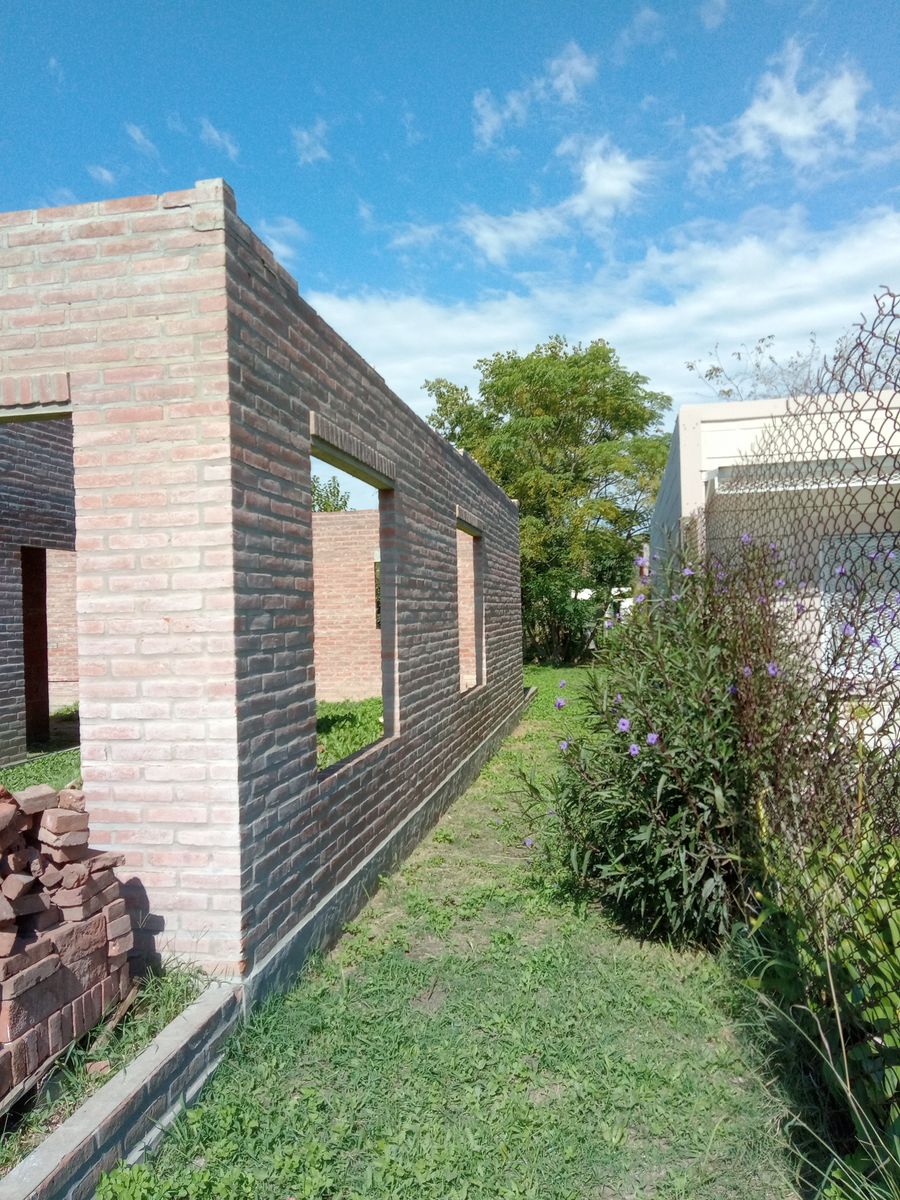 Roque Sáenz Peña 250 · General Las Heras — foto 10