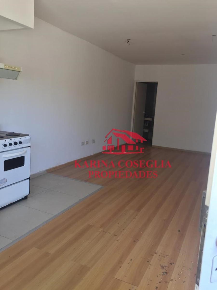 Las Piedras 700 · Pilar — foto 6