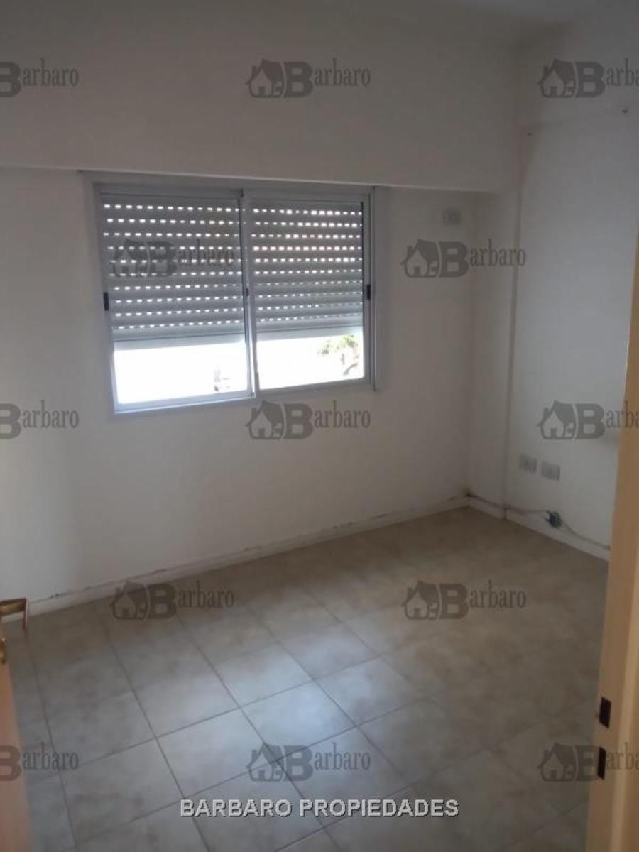 Lincoln 2900 · San Martín — foto 10