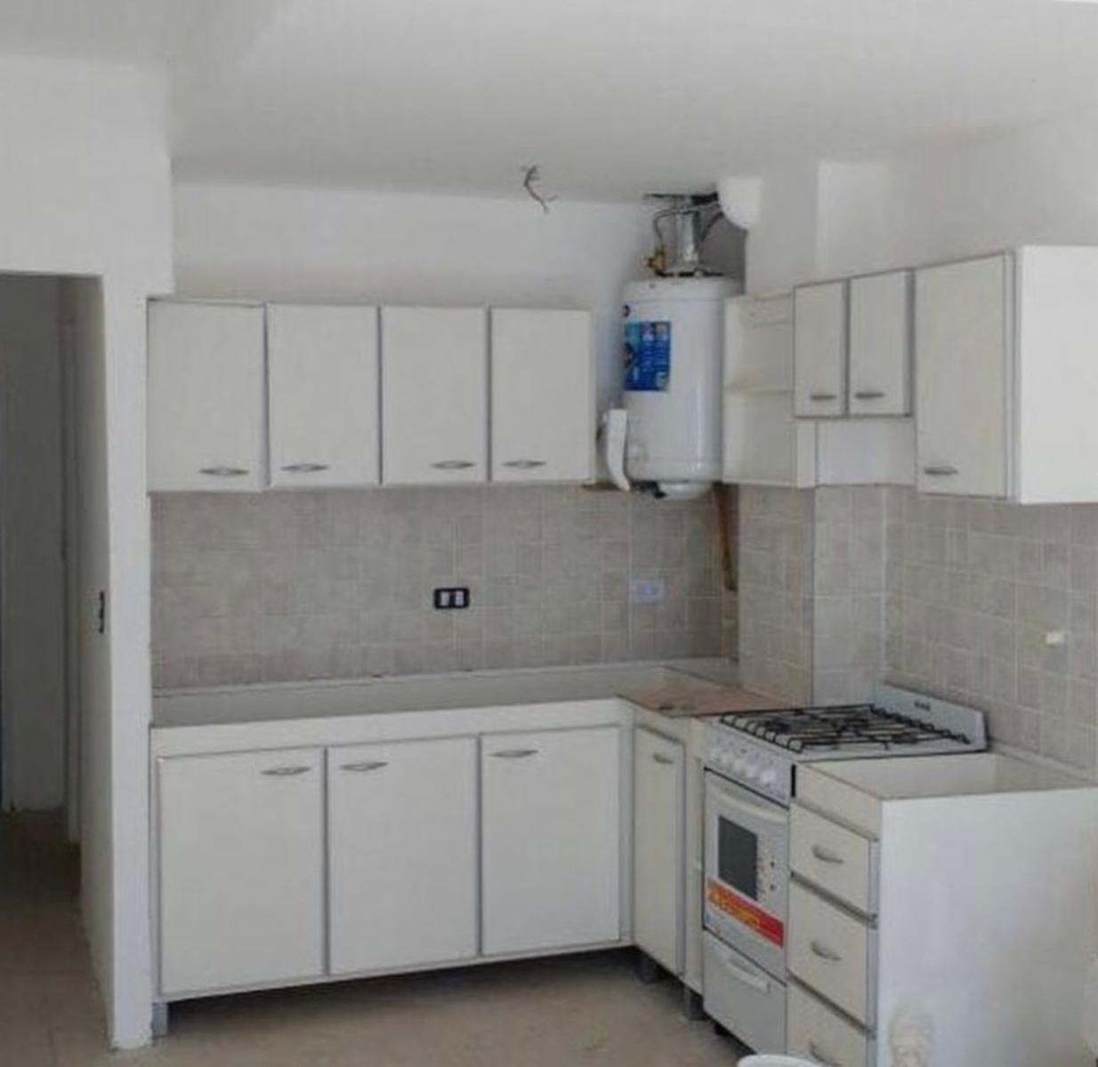 HAEFREINGUE 1000 · Morón — foto 6