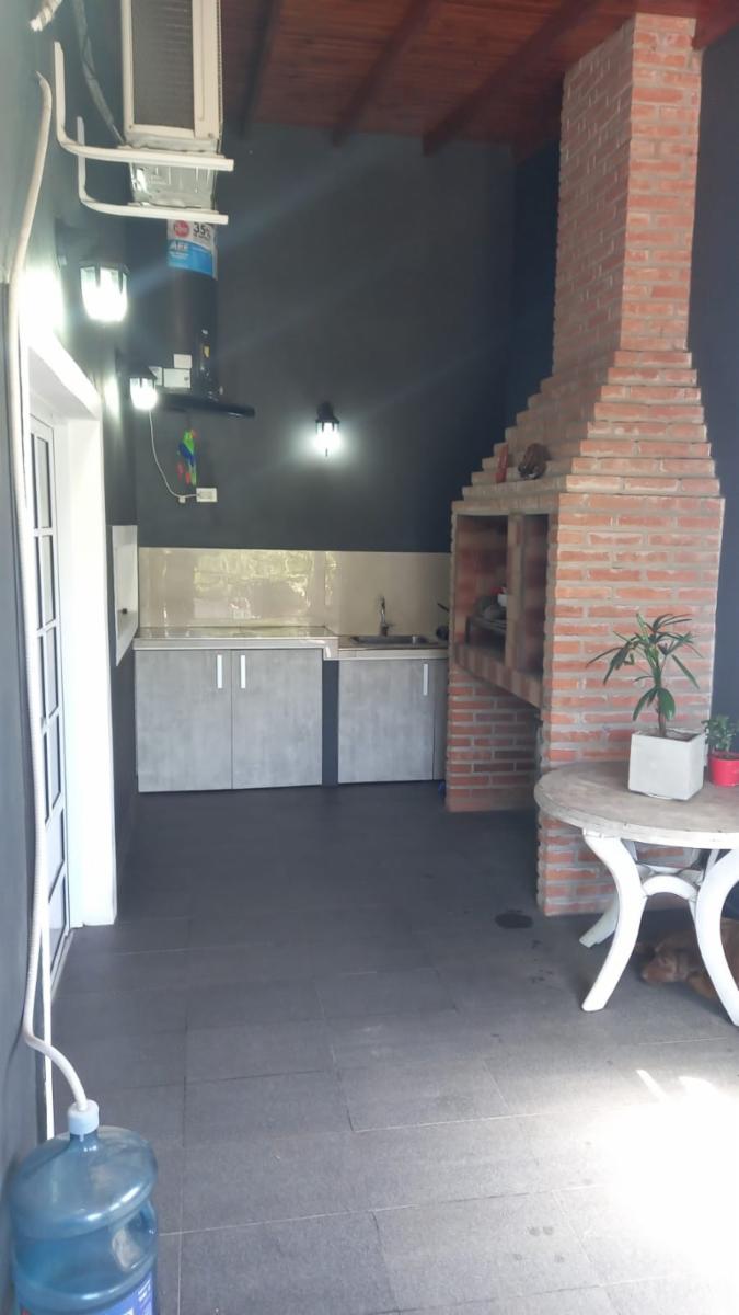 San Francisco 1573 · Morón — foto 3