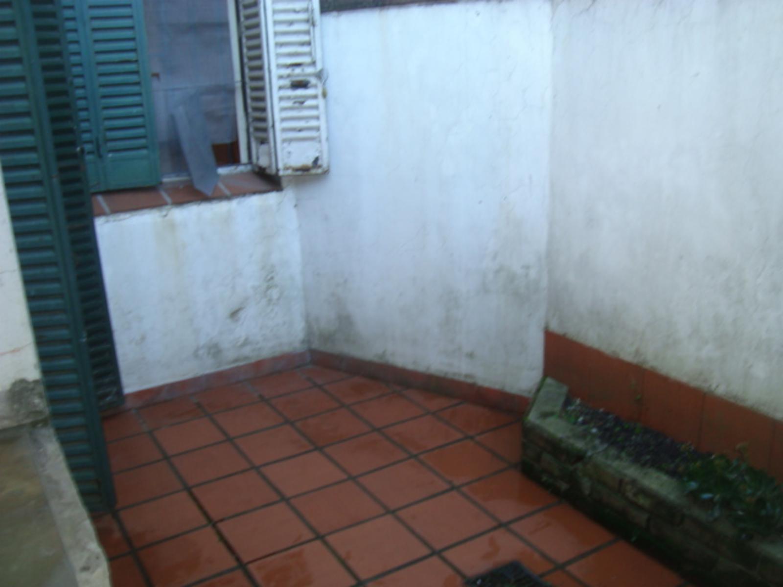 ALSINA 1000 · Almirante Brown — foto 10