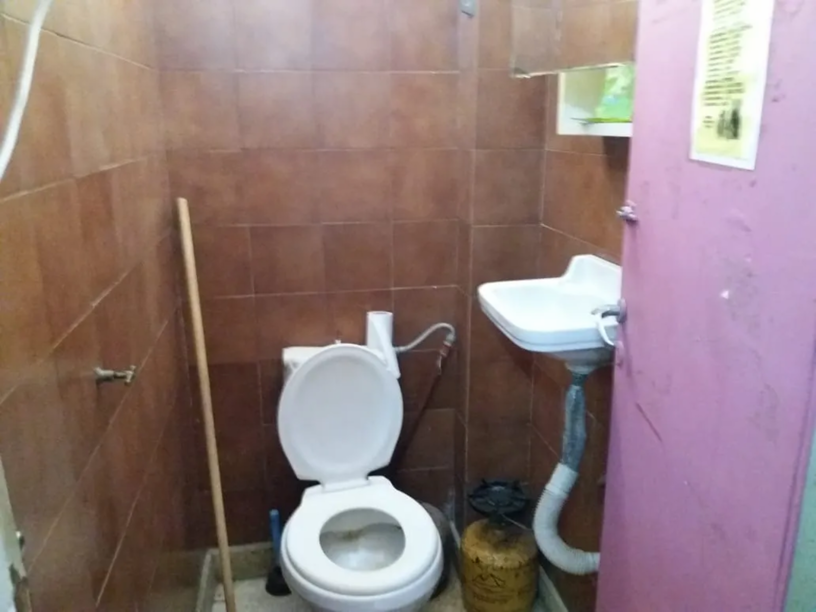 Presidente Peron 150 · La Matanza — foto 4