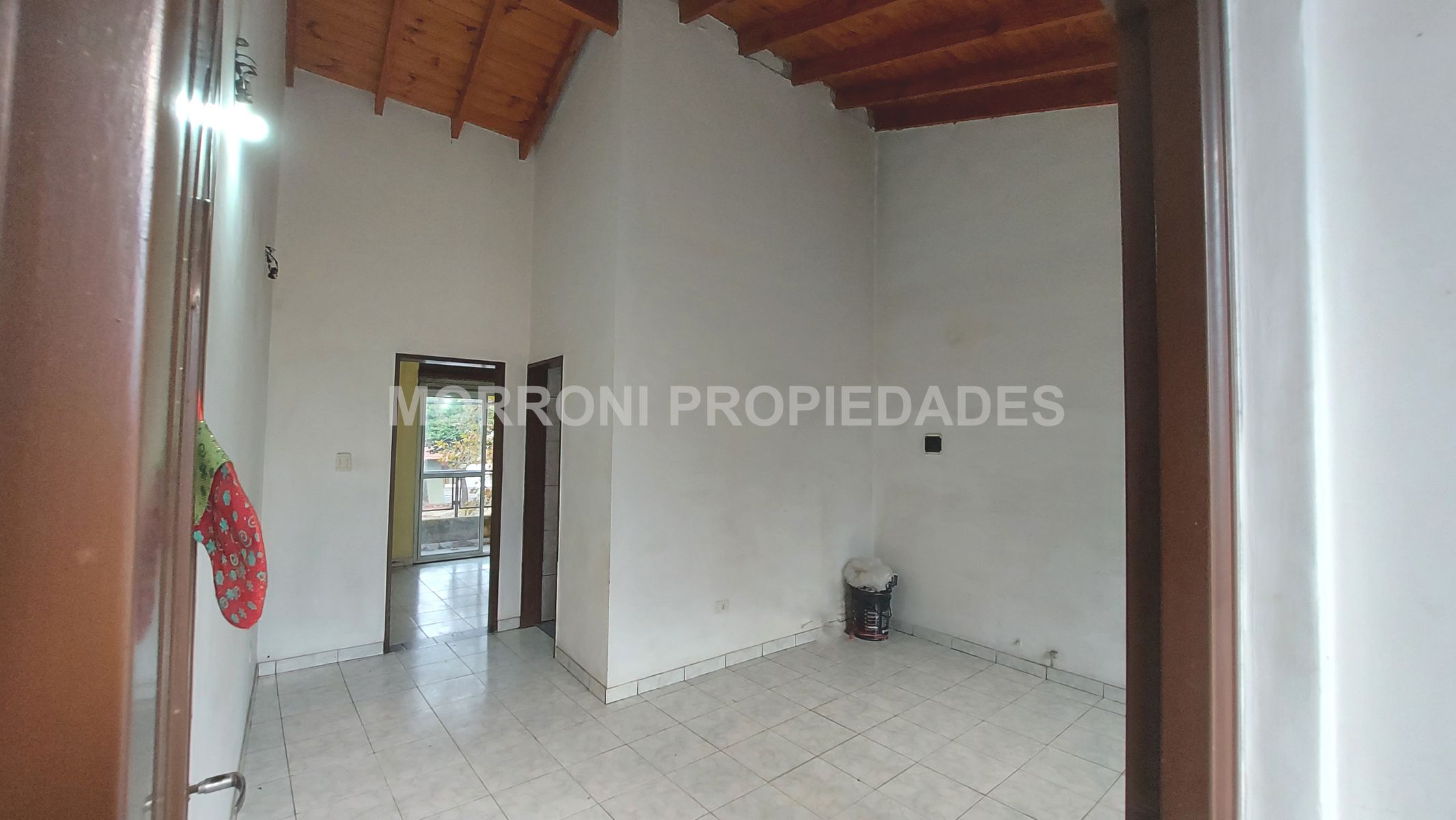 Av Eva Peron 3191 · Morón — foto 6