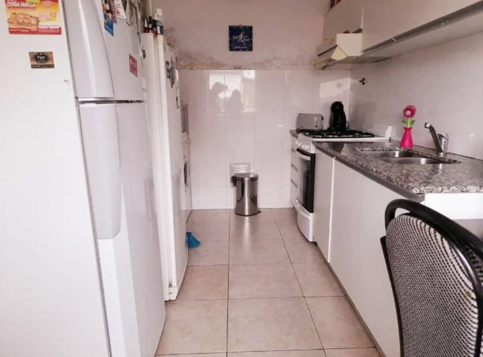 Aristobulo del Valle 600 · Morón — foto 4