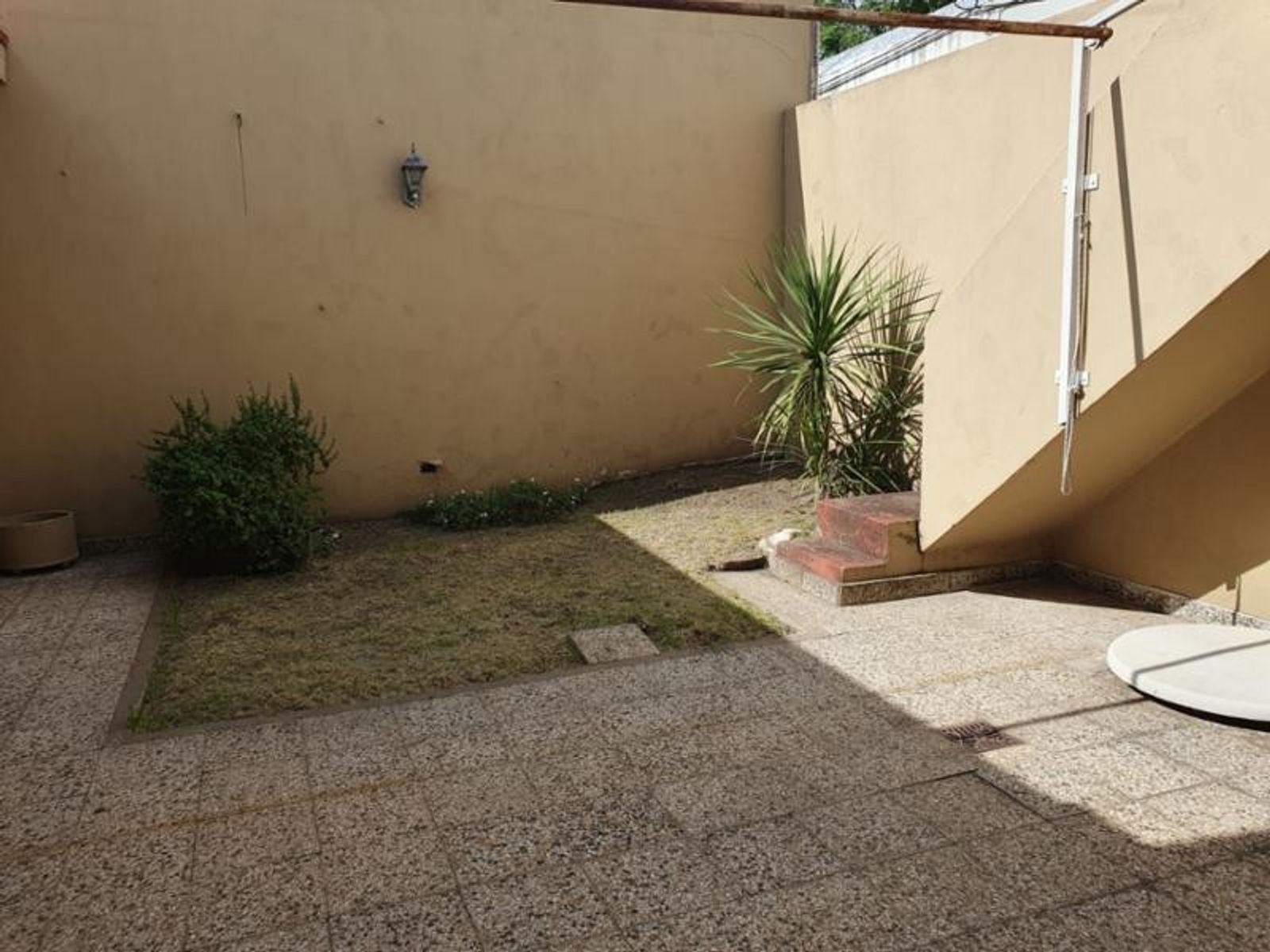 Defensa 1700 · Morón — foto 10