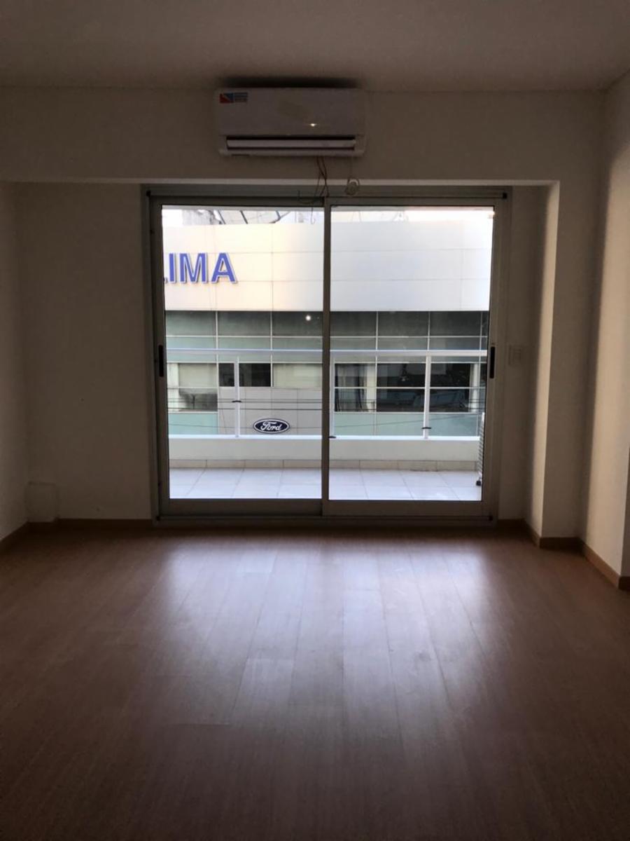 Avenida Cordoba al 3000 · Recoleta — foto 9