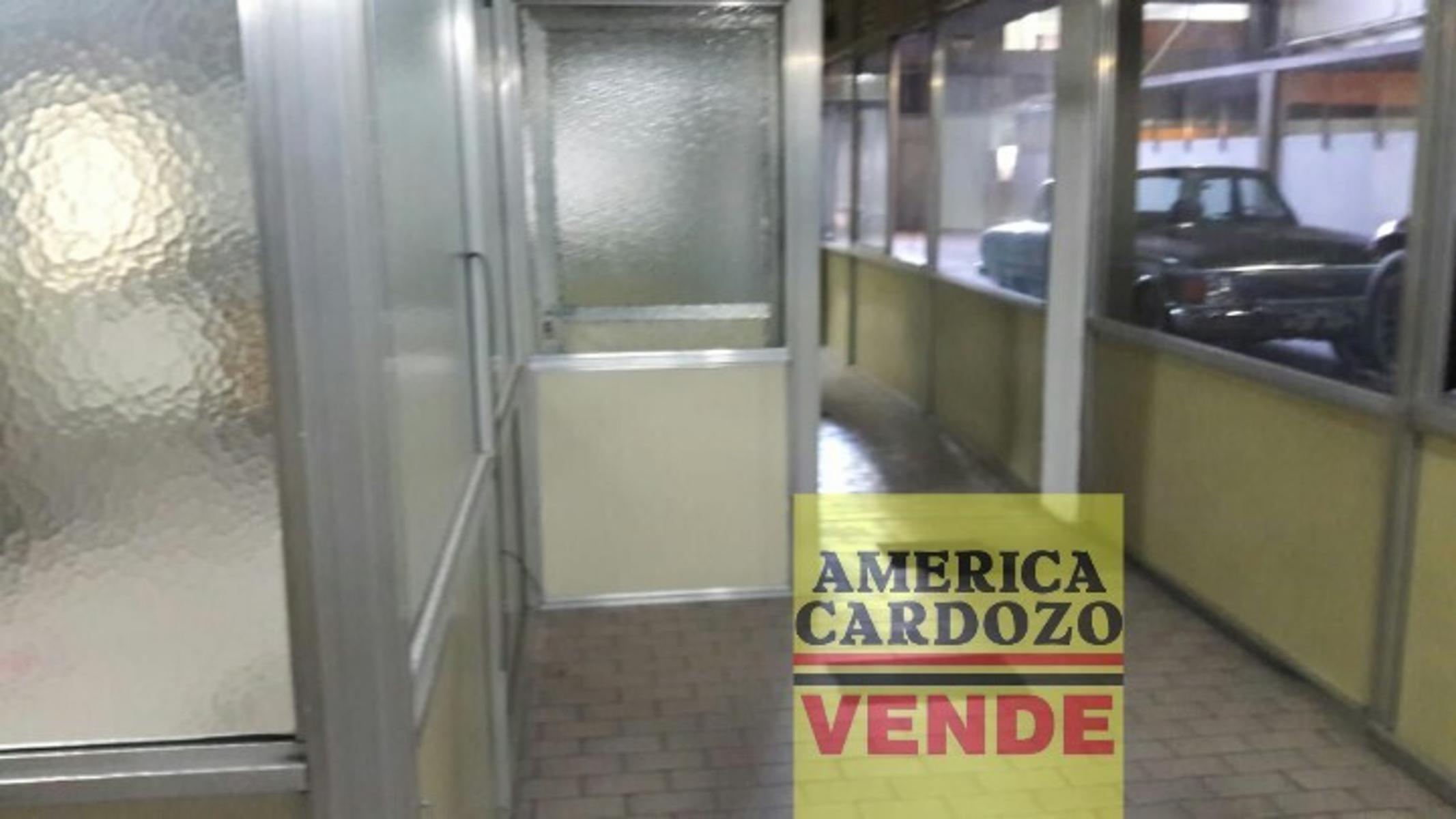 Bartolome Mitre 1072 · Moreno — foto 6