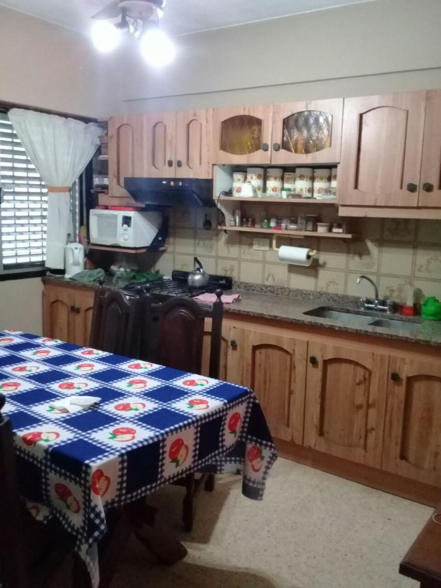 SANTO DOMINGO 780 · Almirante Brown — foto 8