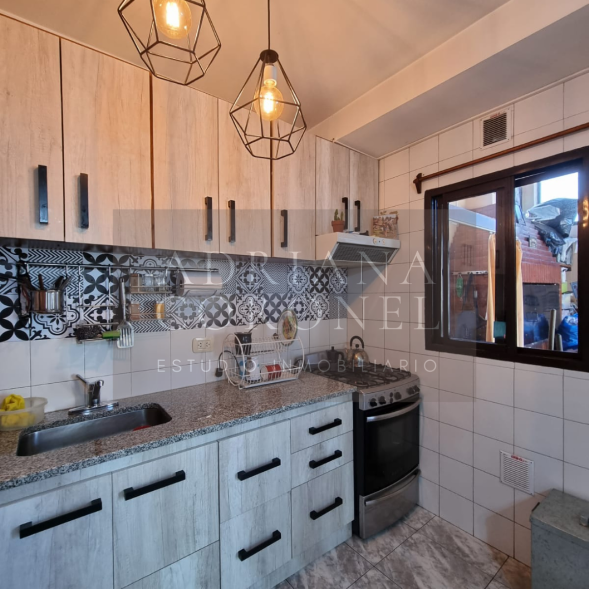 Emilio Mitre 151 · Morón — foto 6
