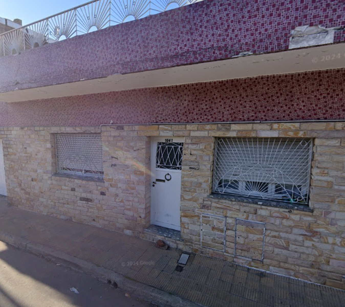 VENTA VIVIENDA MULTIFAMILIAR EN VILLA MADERO