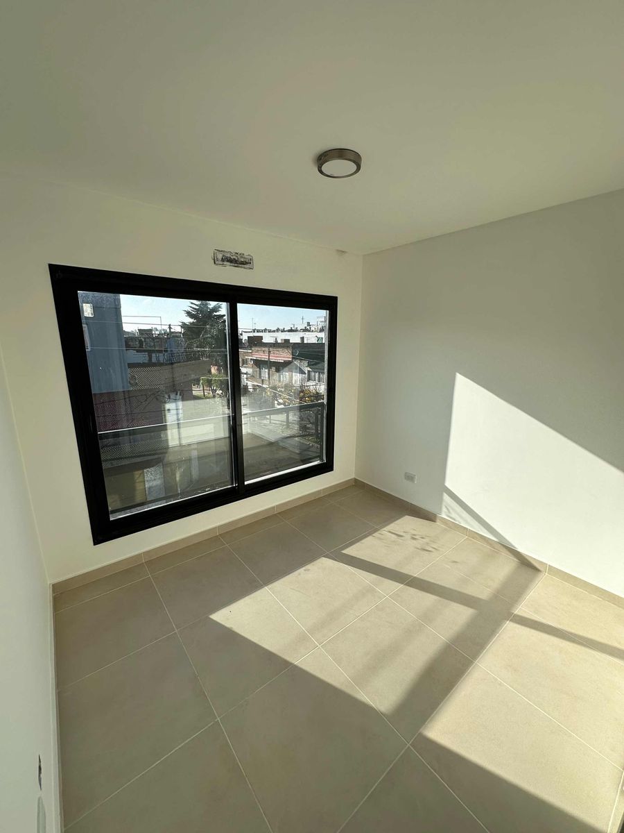 Paso 2897, · La Matanza — foto 15