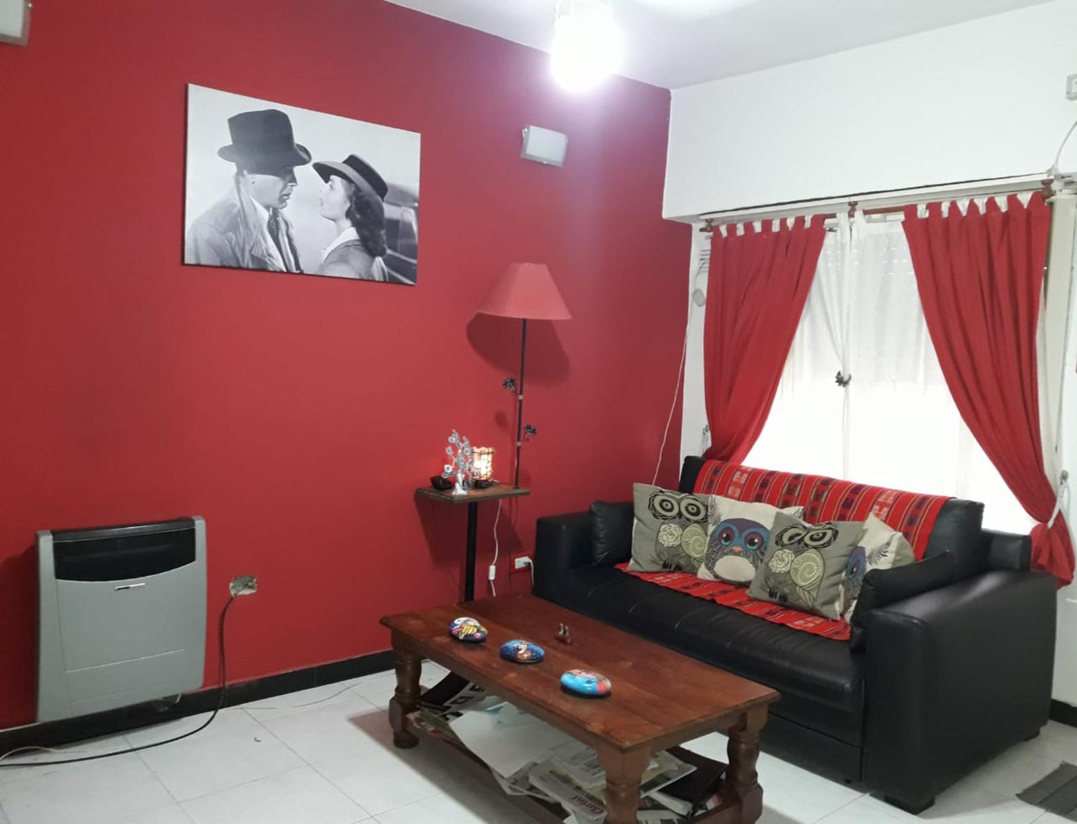 Pintos 3060- Longchamps · Almirante Brown — foto 4