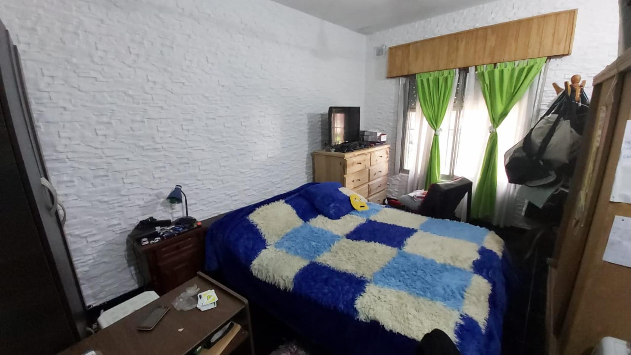 Pintos 3060- Longchamps · Almirante Brown — foto 6
