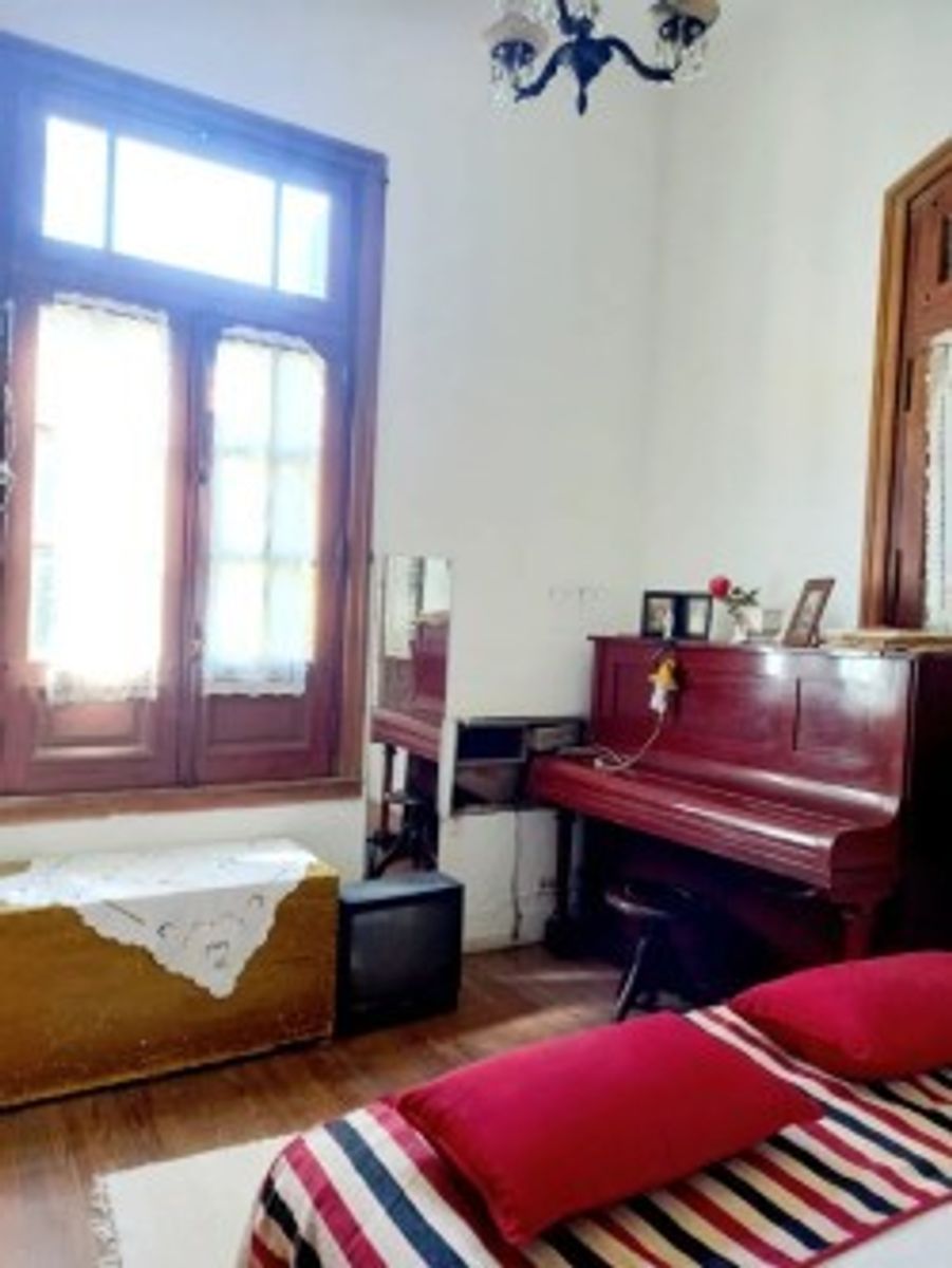 GARAVANO 182 · Tres De Febrero — foto 9
