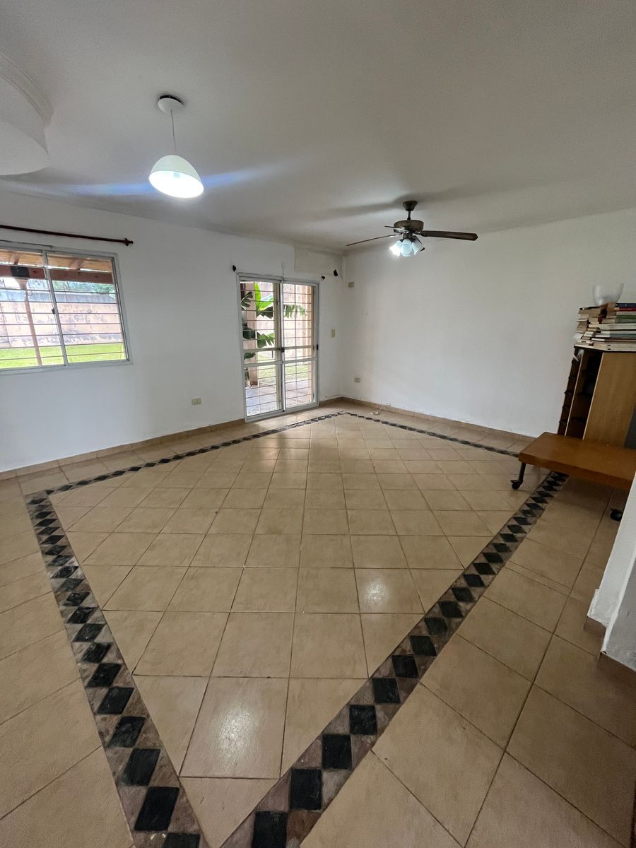 VENTA CASA 3 DORMITORIOS APTA CREDITO EN YERBA BUENA