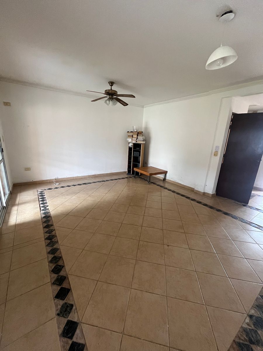 VENTA CASA 3 DORMITORIOS APTA CREDITO EN YERBA BUENA · Yerba Buena — foto 6
