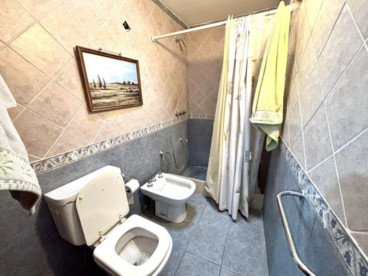 CANGALLO 1517 · Lomas De Zamora — foto 21