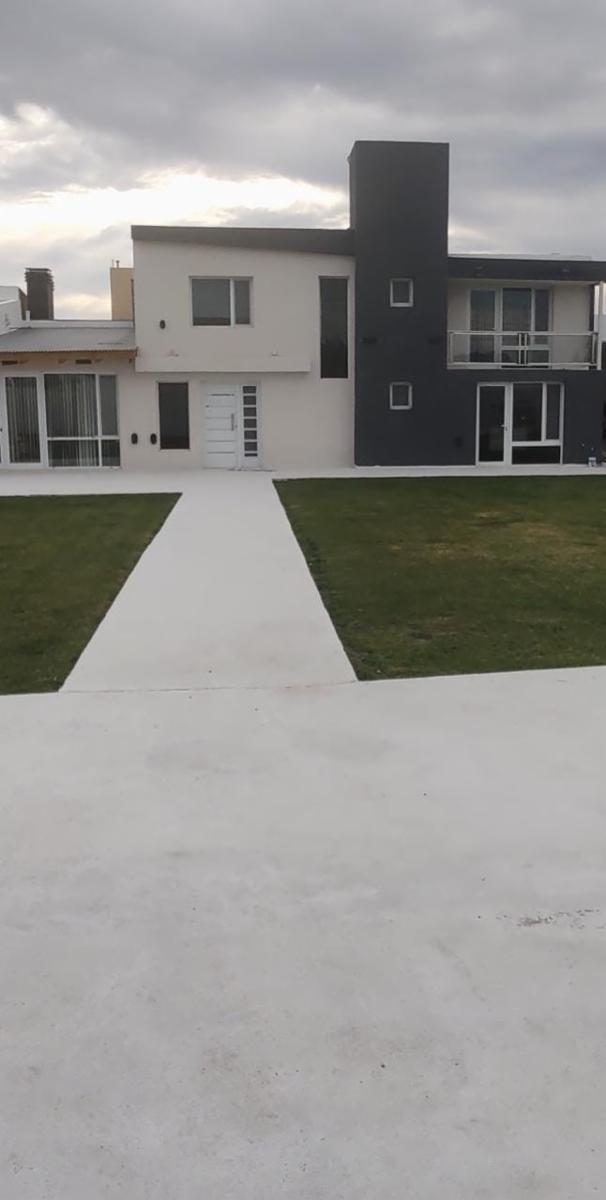 Calle Moriah 41 · Rawson — foto 3