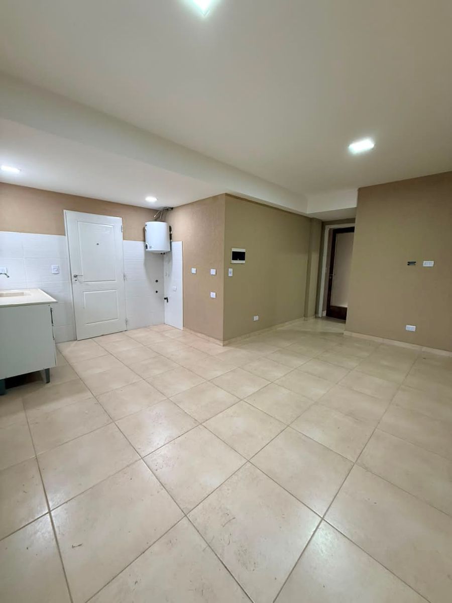 ARGUIBEL 3226 · Hurlingham — foto 7