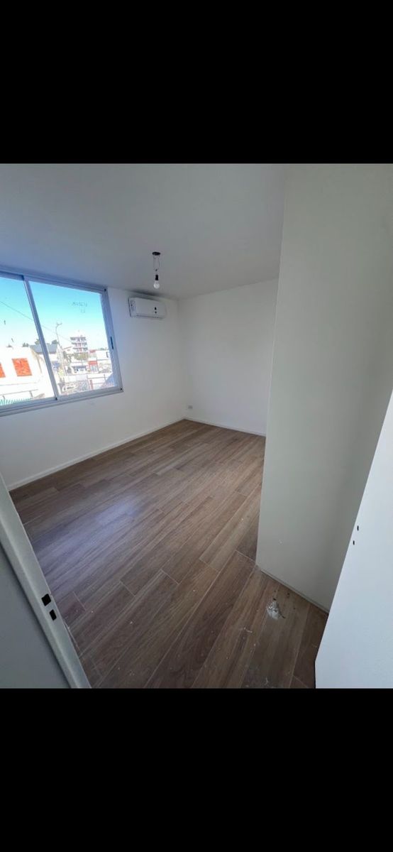 Villegas 2474 · Morón — foto 3