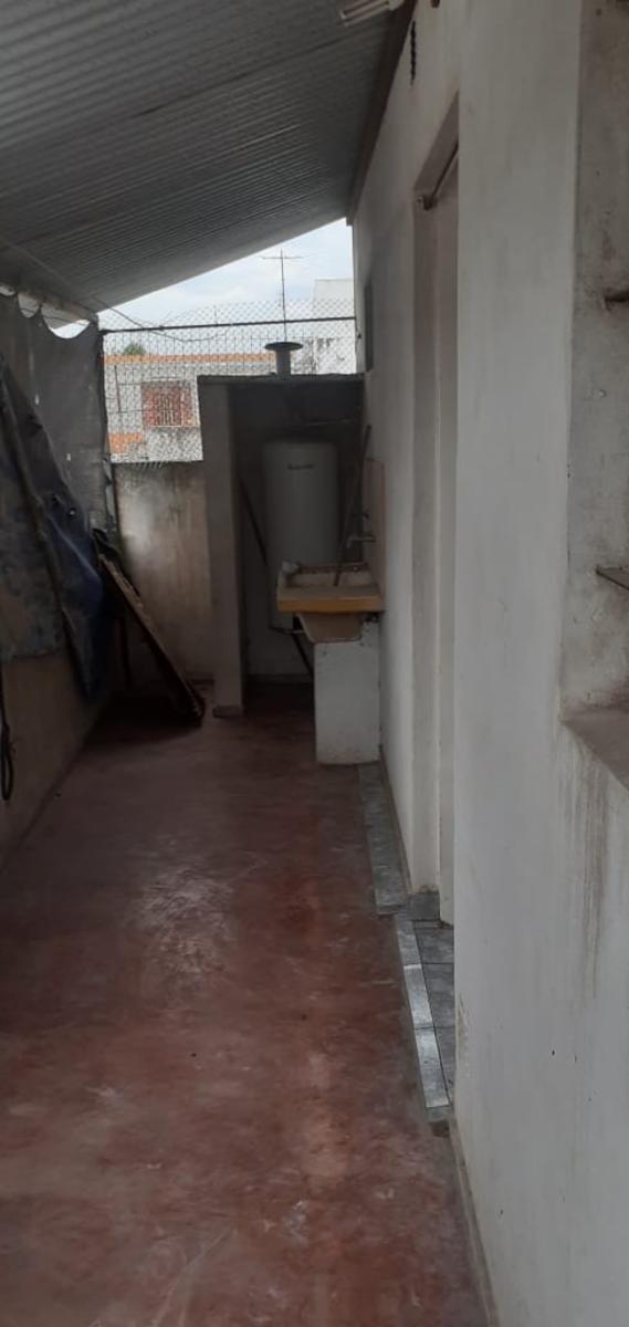 CECILIA GRIERSON al 1800 · Morón — foto 10