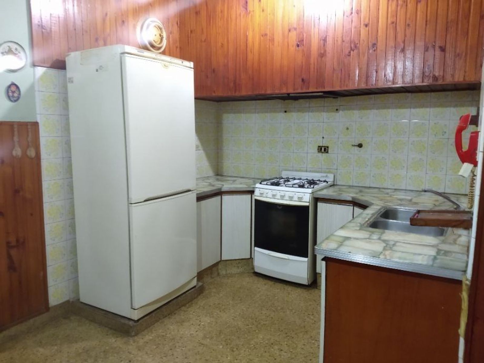 Santa Fe 1300 · Morón — foto 16