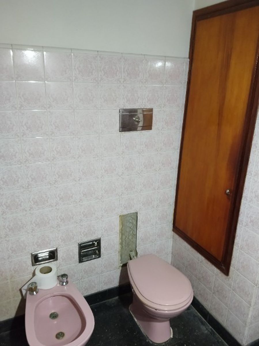 Santa Fe 1300 · Morón — foto 10