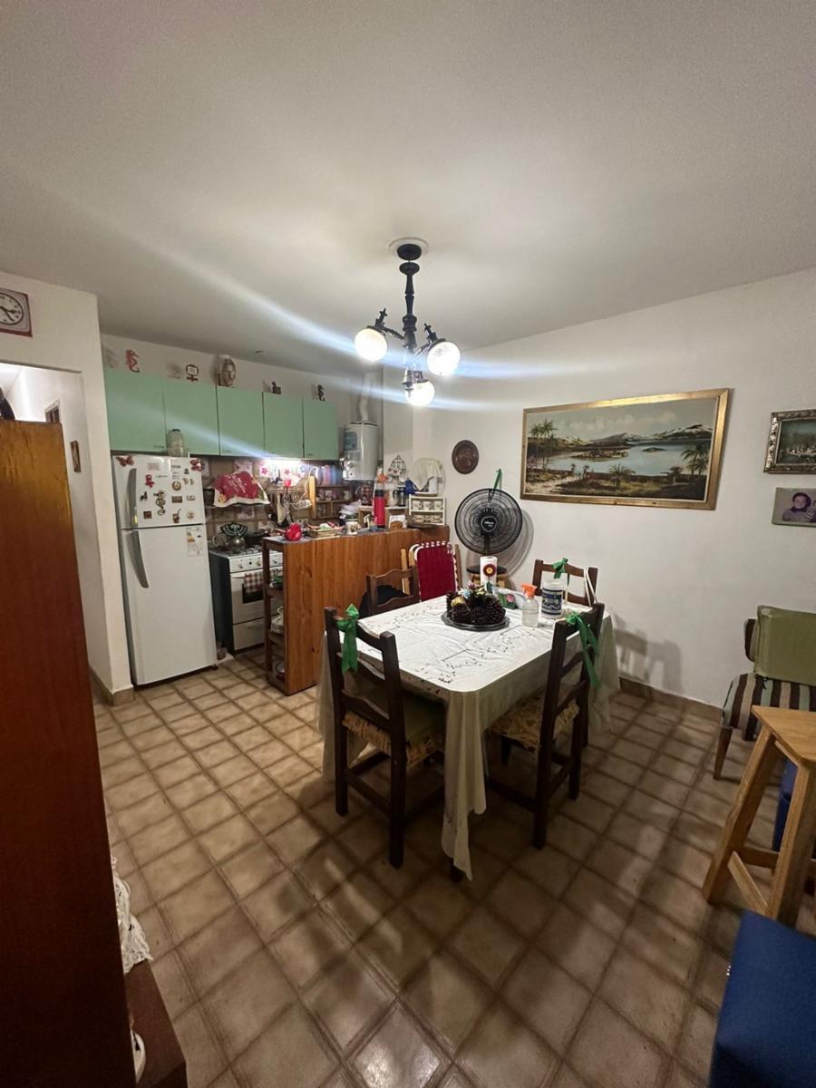 Perez Galdos 1136 · Hurlingham — foto 3