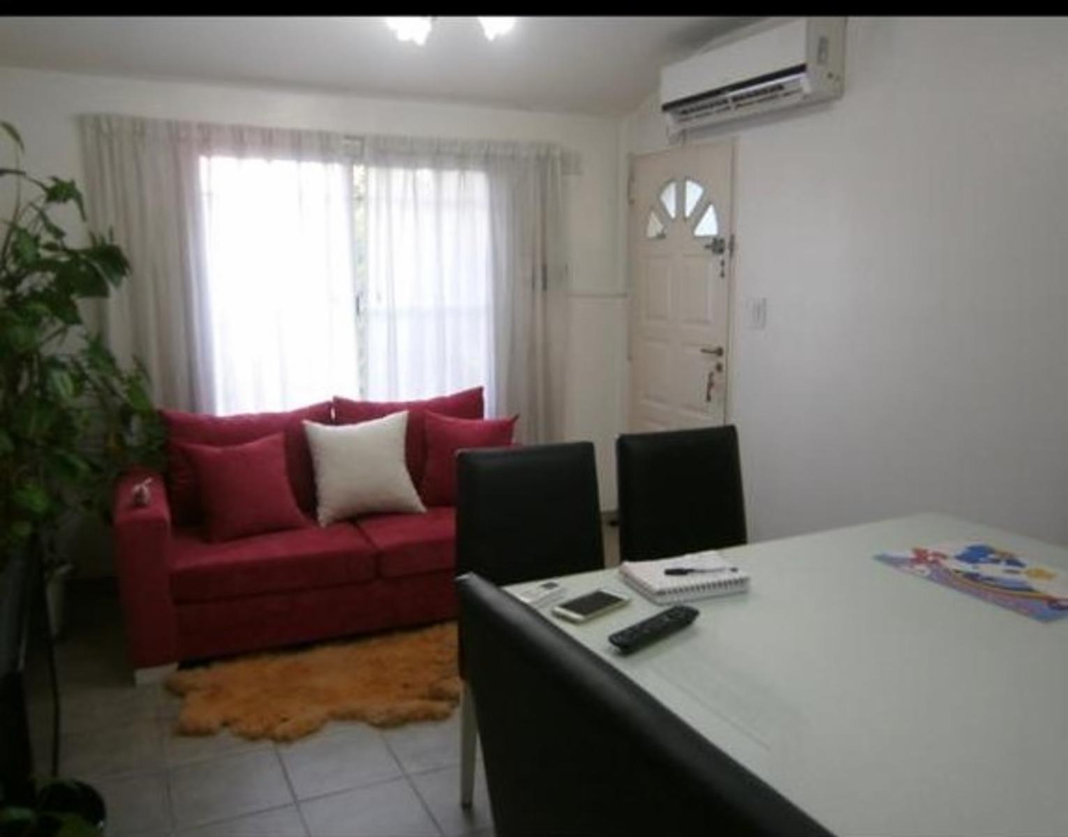 Gral. Juan José Valle 412 · Morón — foto 5