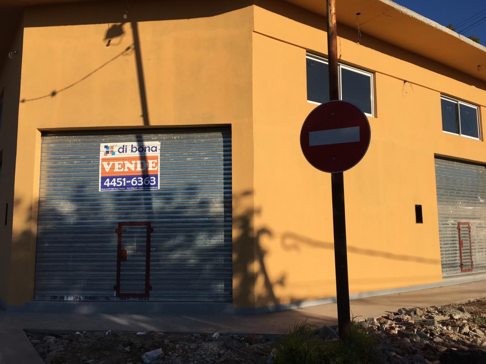 LOCAL - ILLIA 3397 ESQ ITALIA  - SAN MIGUEL 