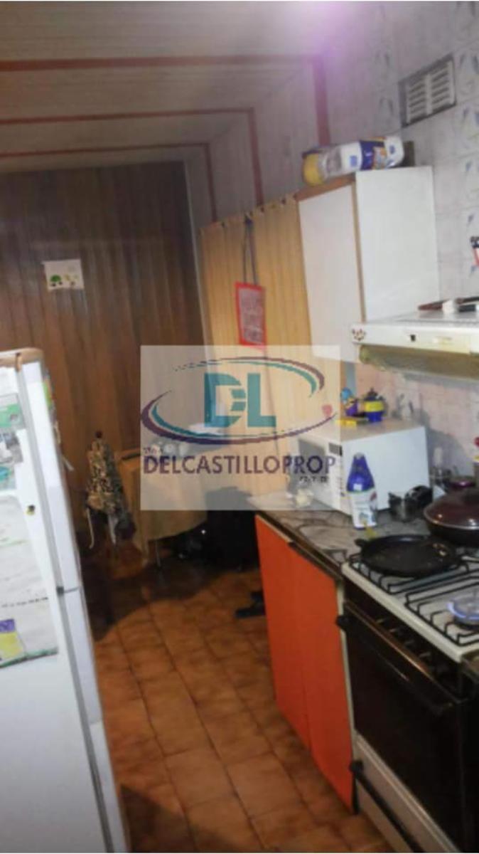 Emilio Lamarca 2900 · Tigre — foto 13