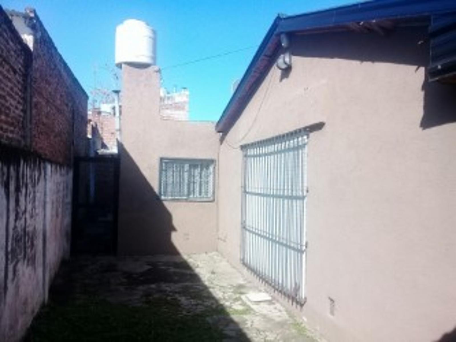Jorge Newbery Nº 1148 · Florencio Varela — foto 14