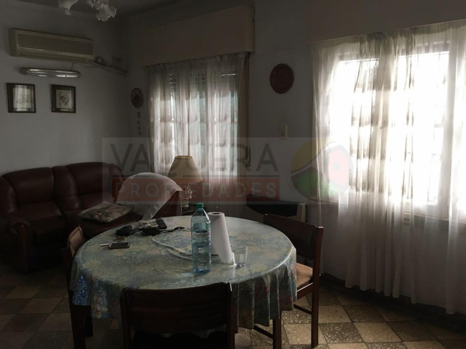 arenales 1300 · San Fernando — foto 3