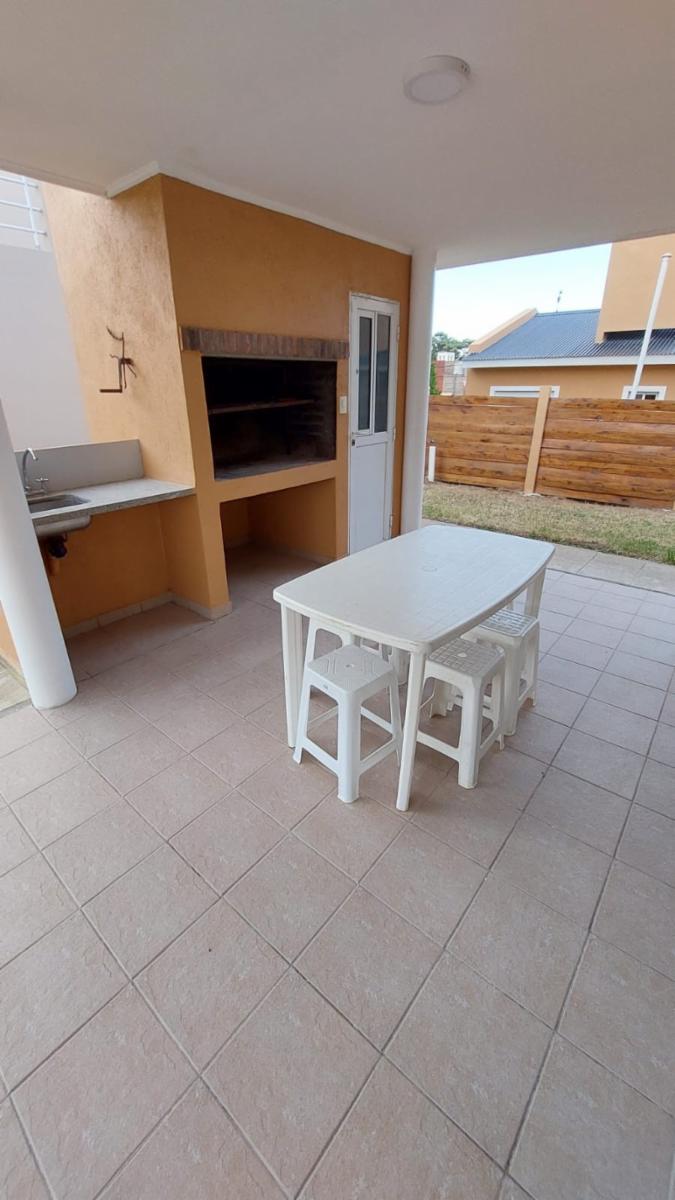 ALQUILO DOS CASAS EN BALNEARIO SAN CAYETANO (TEMPORADA 2025/2026) · San Cayetano — foto 12