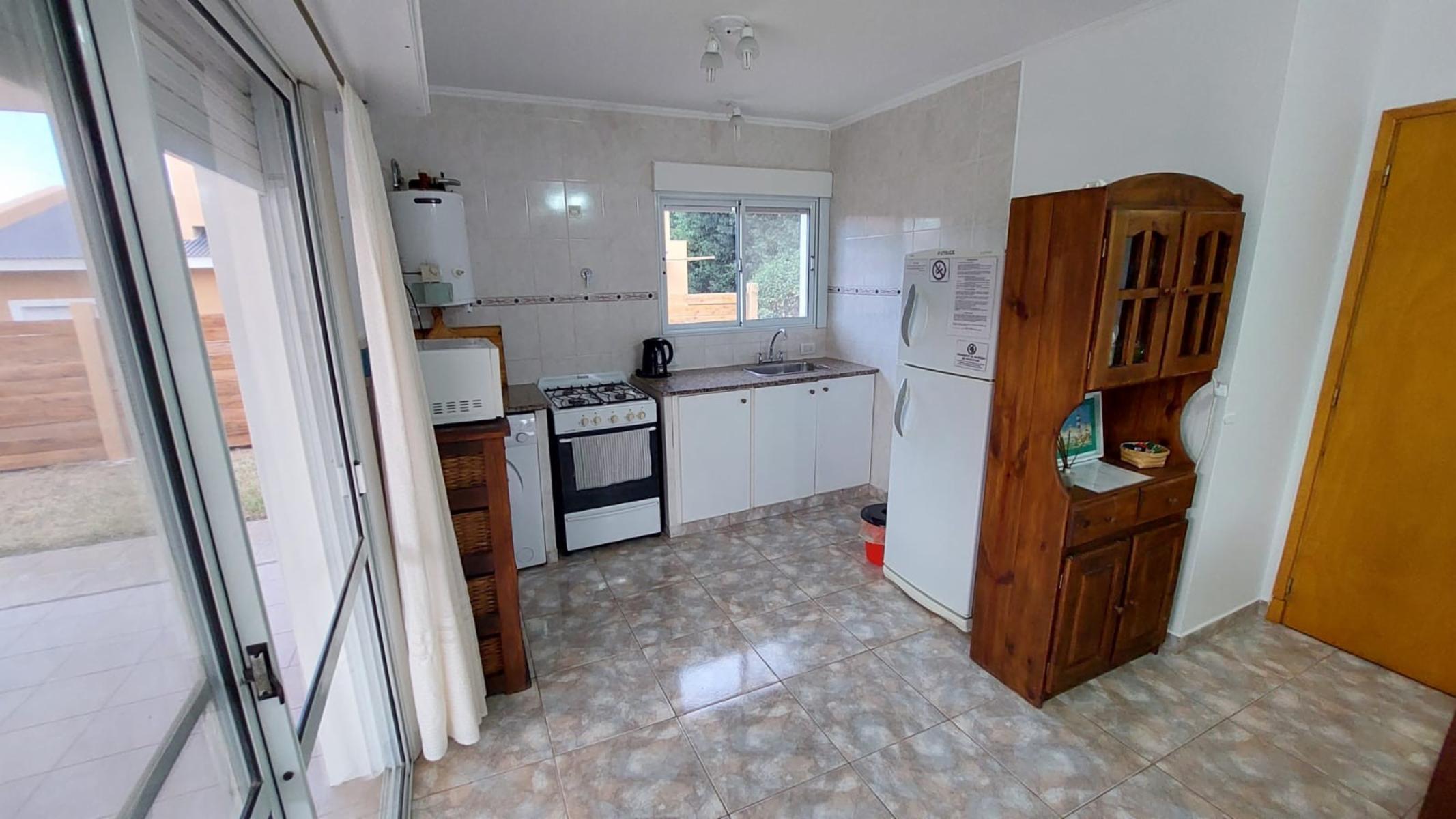 ALQUILO DOS CASAS EN BALNEARIO SAN CAYETANO (TEMPORADA 2025/2026) · San Cayetano — foto 3