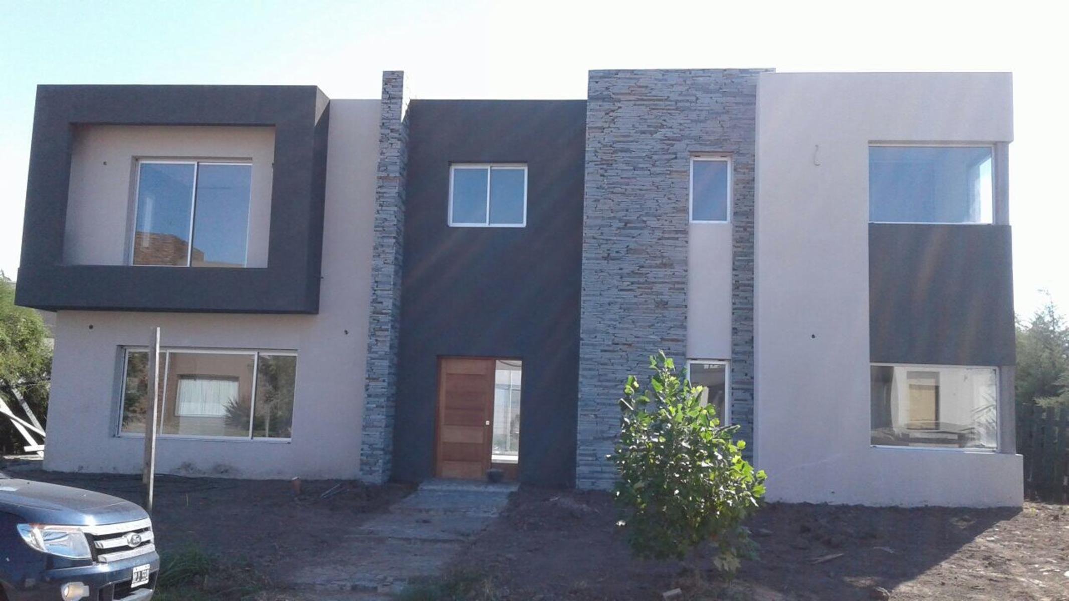 Fincas 2 · Berazategui — foto 3